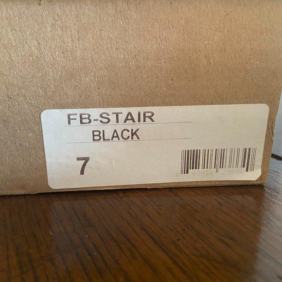 Freebird by Stevens Distressed Stair Ankle boots - Picture 4 of 13